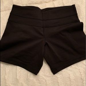 Women’s lululemon shorts